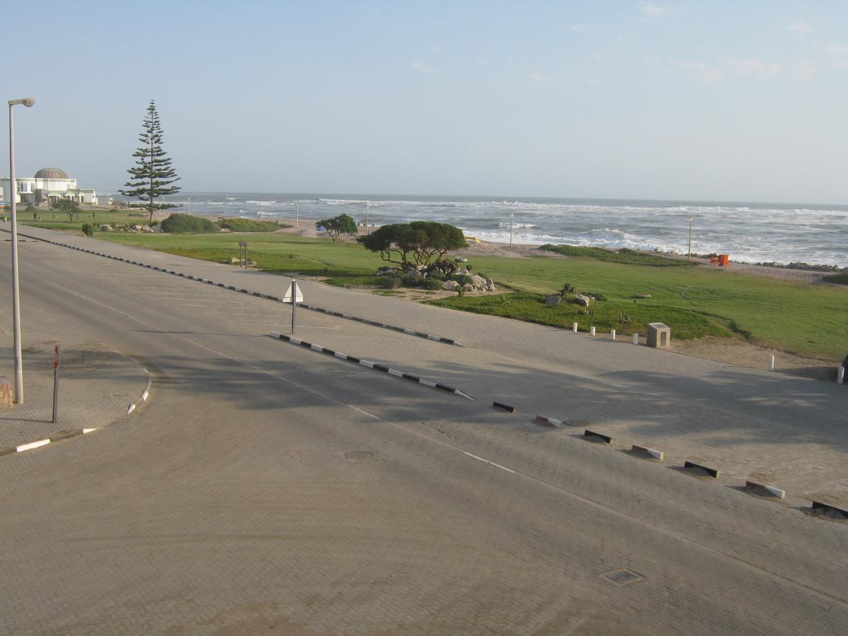 Jetty Self-Catering Hotel Swakopmund Kültér fotó
